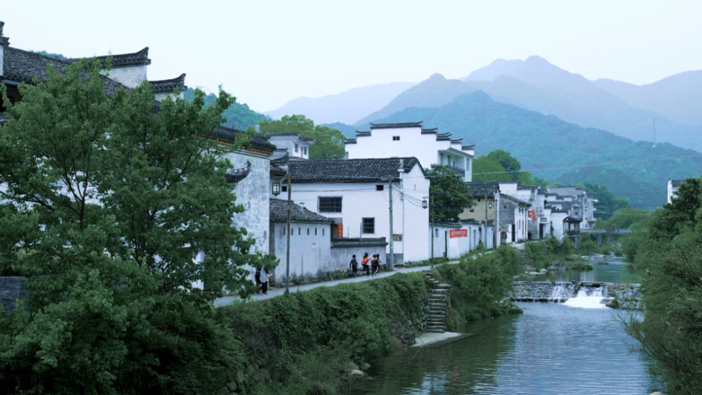 宜春肖伏芝最新消息，自然美景探索之旅，追寻内心平和宁静的旅程